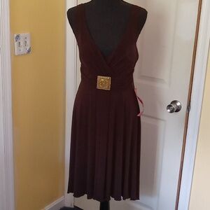 En Focus Petite dress in size 10P brown poly spandex w/ gold color beaded accent